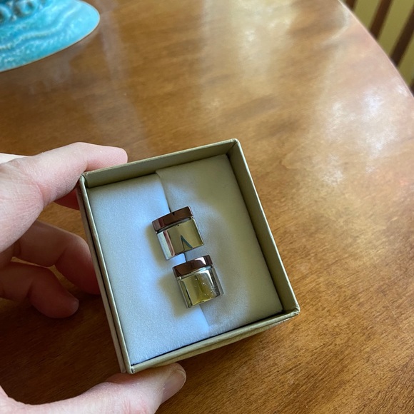 Cuff links - Picture 2 of 2
